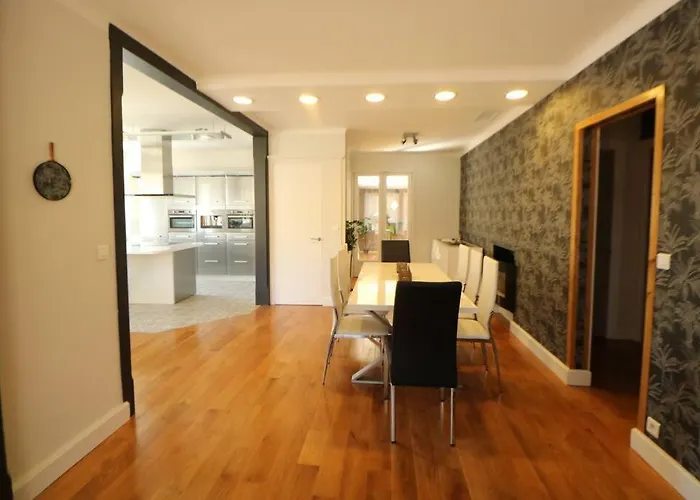 La Loggia De La Salamandre فيلة *