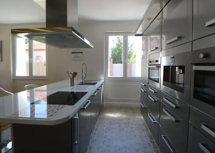 La Loggia De La Salamandre فيلة *