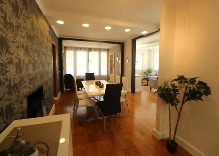 La Loggia De La Salamandre سارلا لا كانيدا