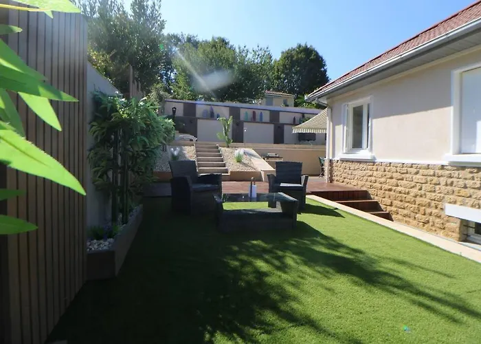 فيلة La Loggia De La Salamandre *